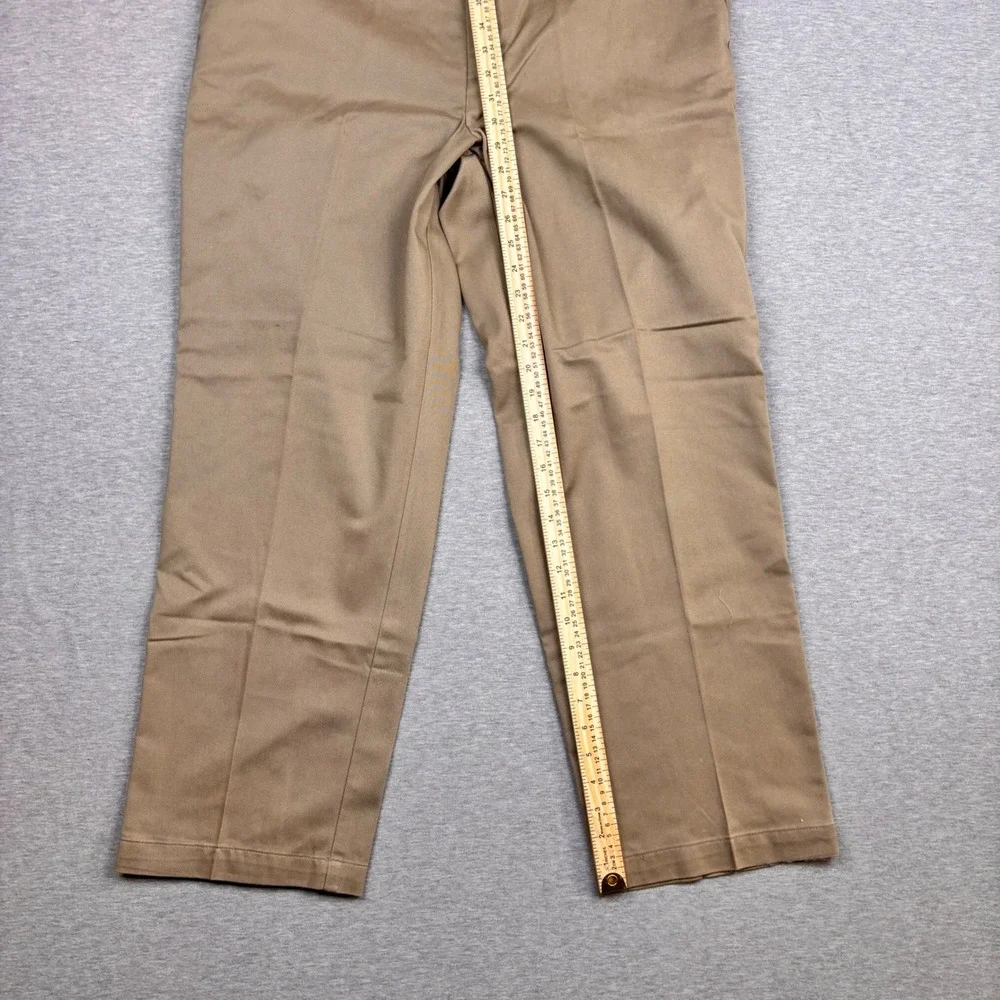 Dockers Relaxed Khakis Mens 40x30 Tan No Wrinkle Twill Flat Front 405818175 NWT
